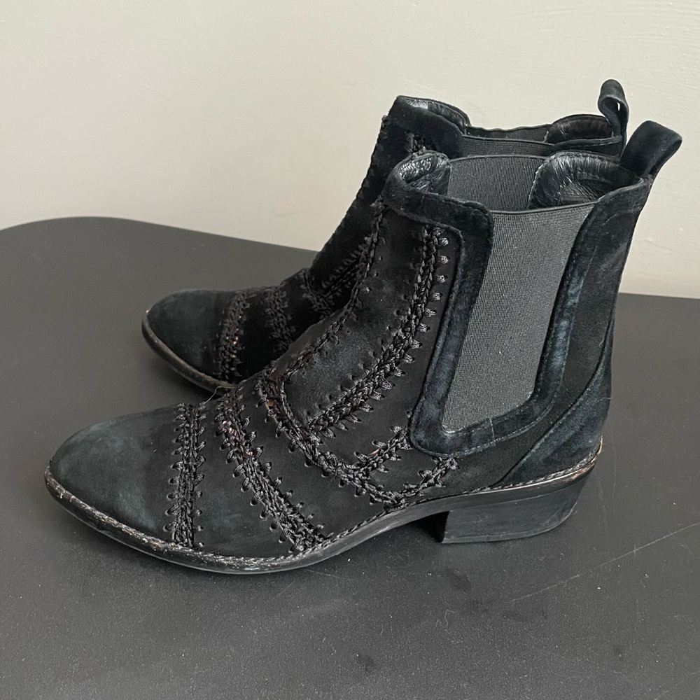 Mollini black suede leather booties size 36 - Picture 3 of 11